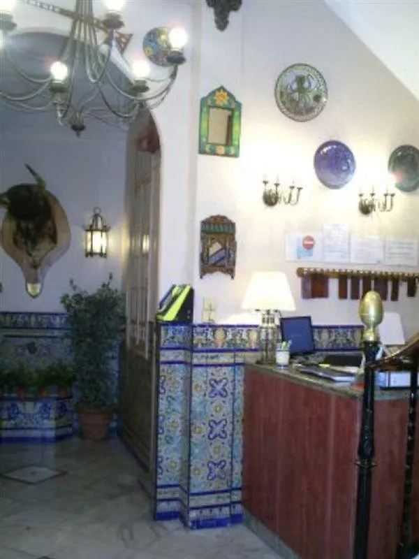 Hostal Van Gogh Seville