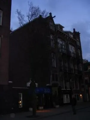 Hostal Van Gogh إشبيلية